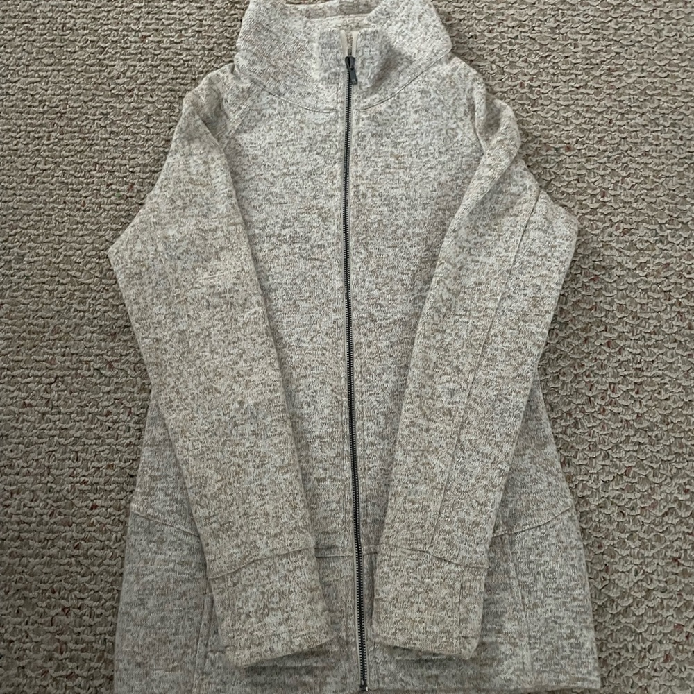 zip up - Picture 3 of 3
